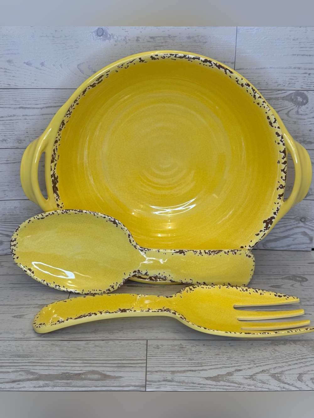 Tommy Bahama Rustic Crackle Tuscan Melamine Collection 12” Bowl Fork and Spoon